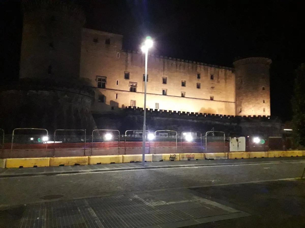 Appartamento Beverello Naples Apartment